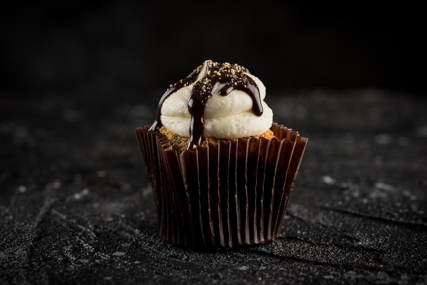 S'Mores cupcake, Little Cakes With Big Attitude flavor of the month for October